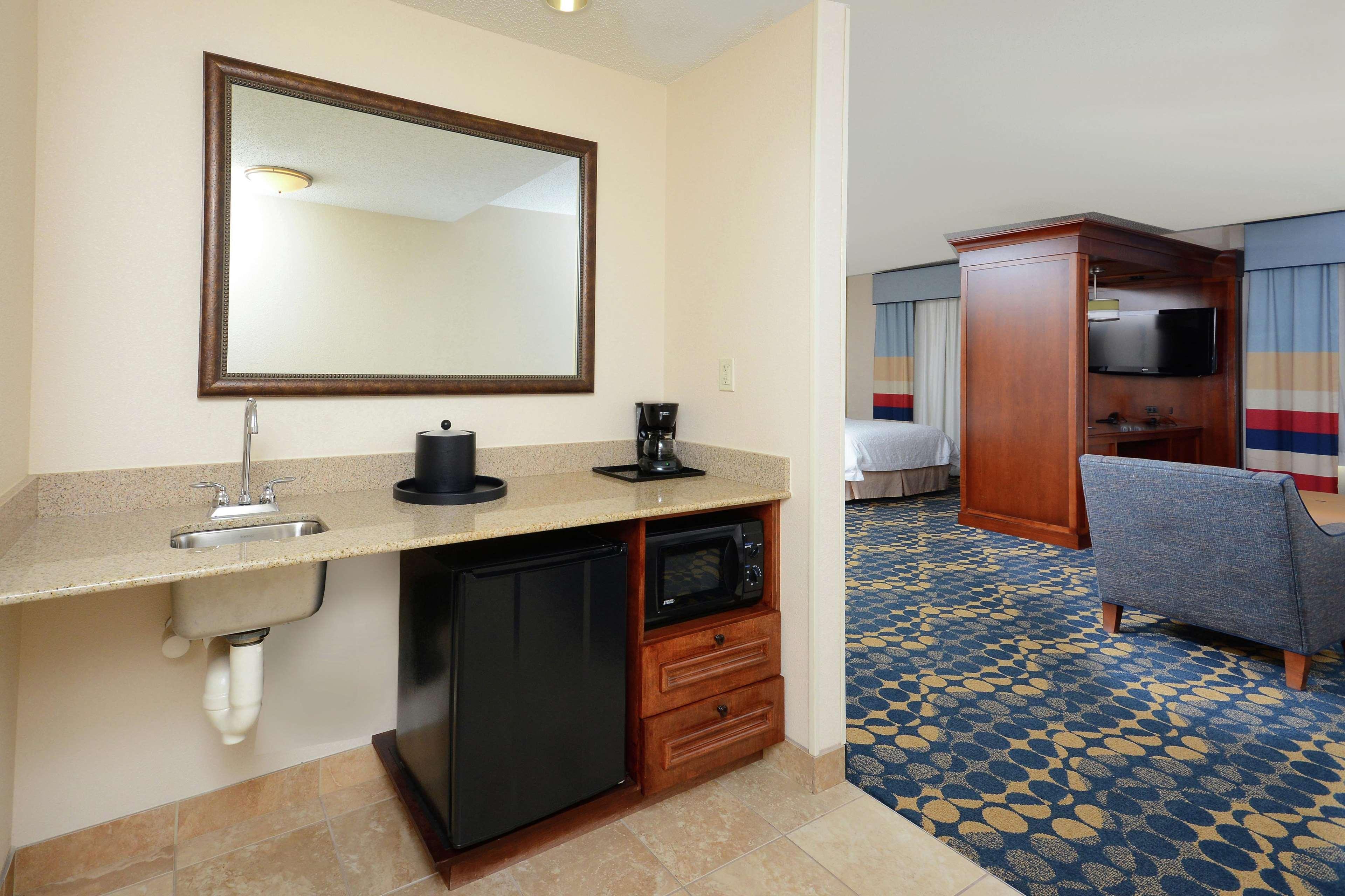 Hampton Inn & Suites Huntersville Zewnętrze zdjęcie