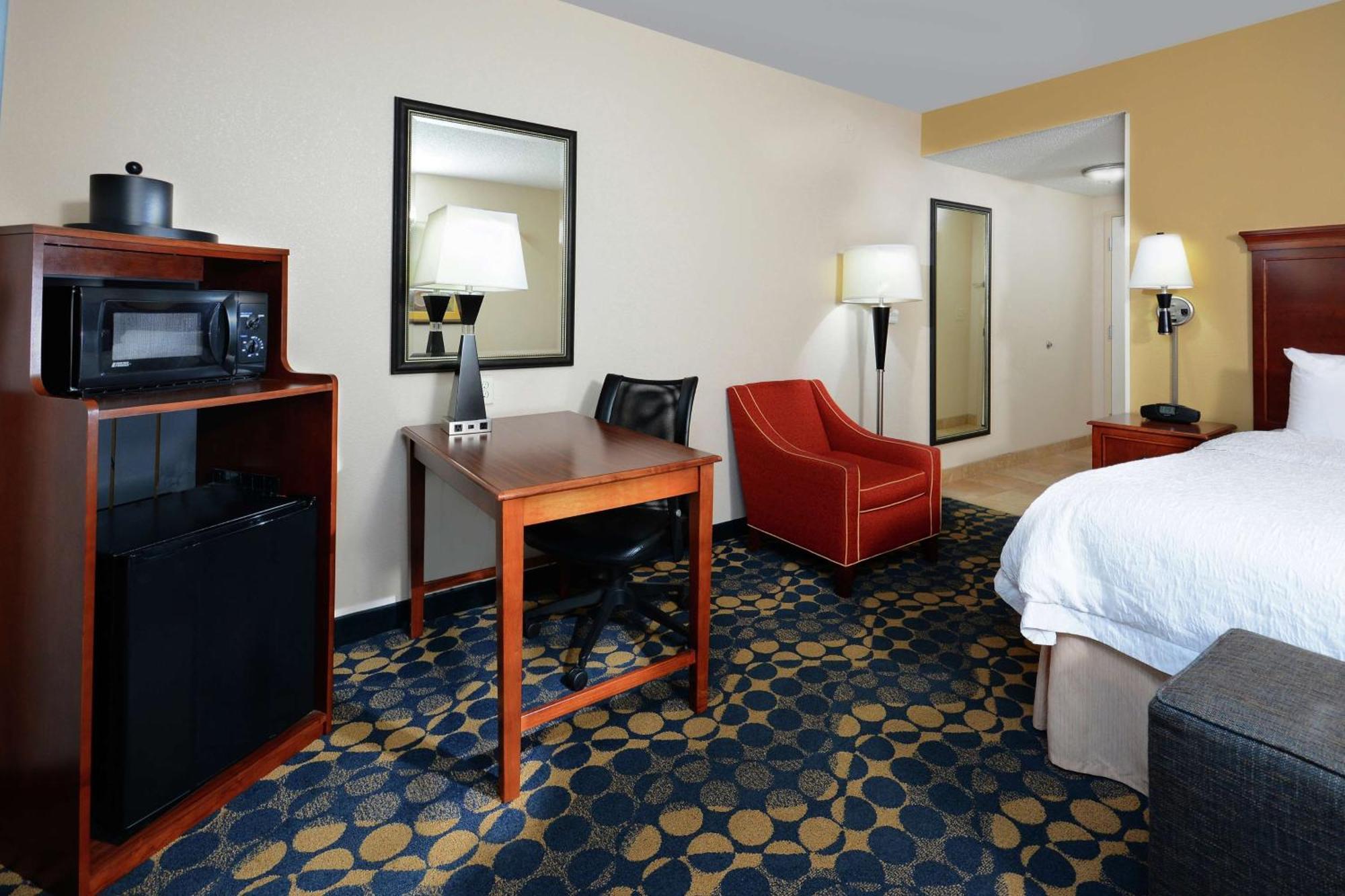 Hampton Inn & Suites Huntersville Zewnętrze zdjęcie
