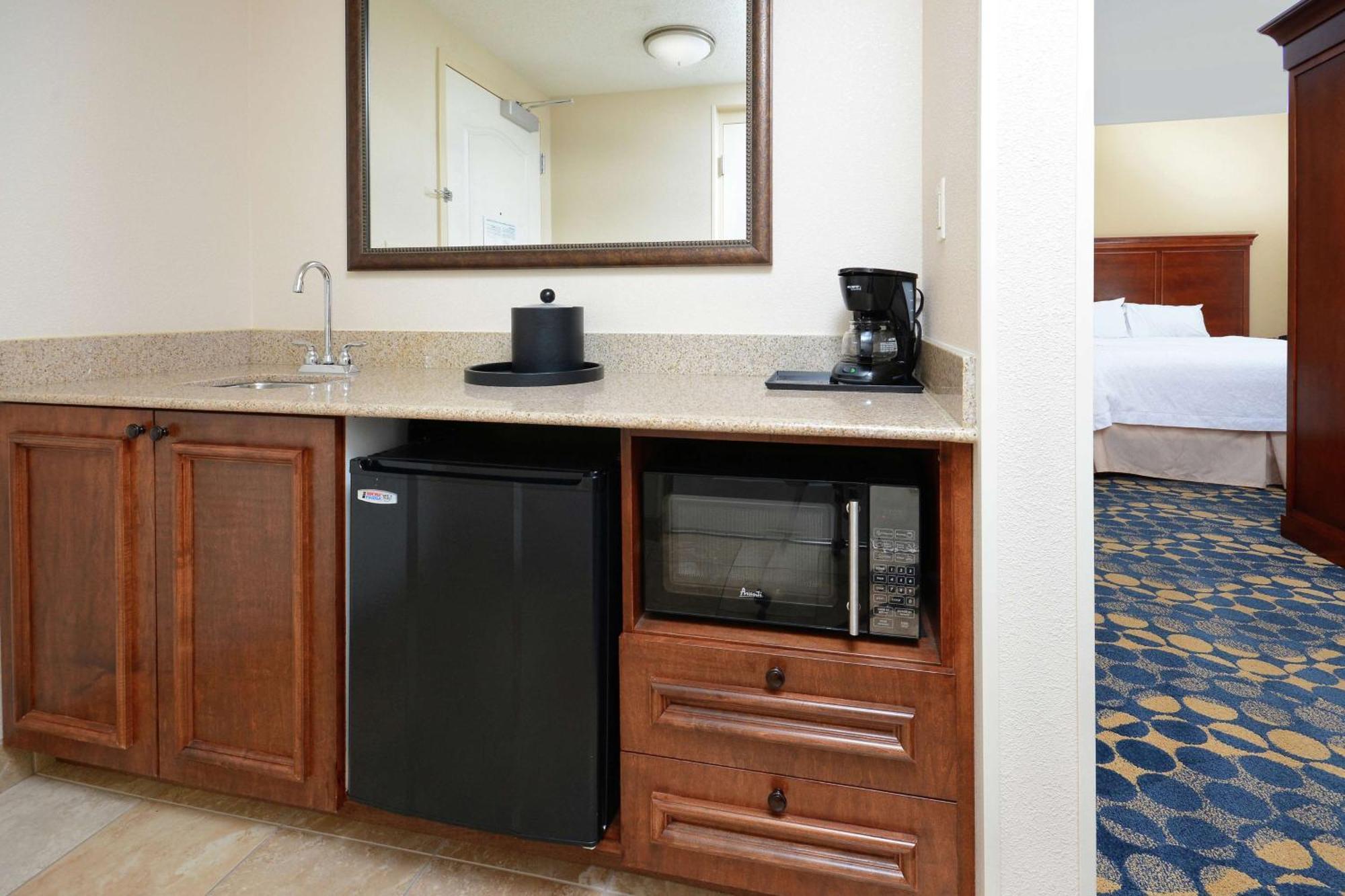 Hampton Inn & Suites Huntersville Zewnętrze zdjęcie